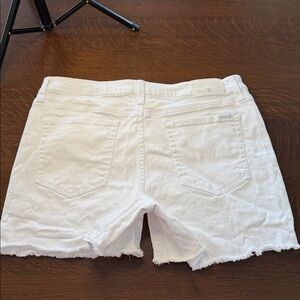 Seven7 Brand Weekend Short.  White denim shorts, frayed hem, EUC, Size 14.